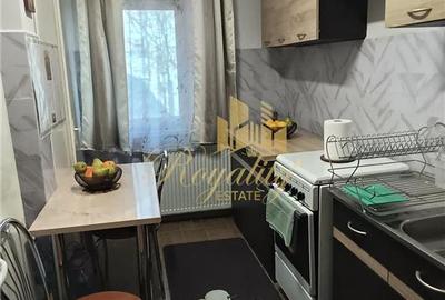 Apartament cu 2 camere semidecomandat, mobilat în Aradului