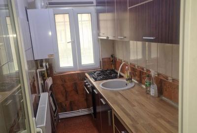 Apartament cu 2 camere în Uiești - 2