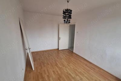 Apartament cu 2 camere decomandat în Gara - 3