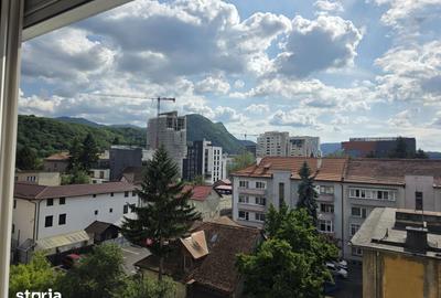Apartament cu 2 camere în Tractorul - 8