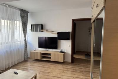 Apartament cu 2 camere decomandat în Exterior Vest