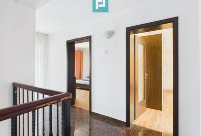 Casă individuală cu 8 camere cu Canalizare în Dudeștii Noi - 9