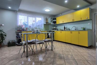Casă cu 5 camere cu Teren 814 Mp în Sânnicolau Mic - 8