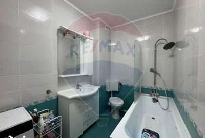 Apartament cu 3 camere, mobilat în Funcționarilor - 17