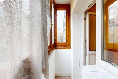 Apartament cu 3 camere semidecomandat în Gorjului - 19