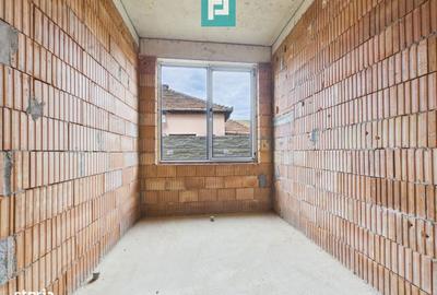 Casă cu 4 camere cu Canalizare în Pârneava - 2