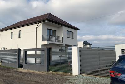 Vila noua, la cheie, langa Cartierul Florilor, sector 5 - 21