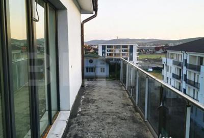 Apartament cu 3 camere decomandat în Centura - 6