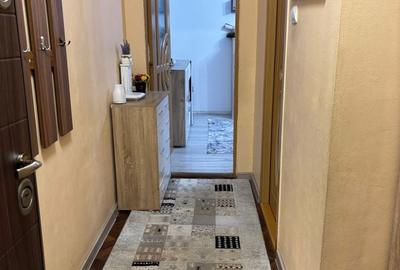 Apartament cu 2 camere decomandat în Cernatu - 4