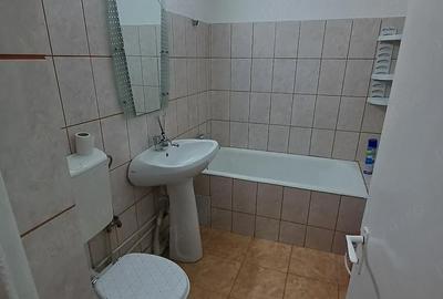 Apartament cu 3 camere decomandat în Nord
