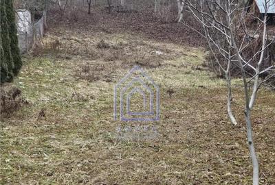 Teren de 949 mp, în Central - 4