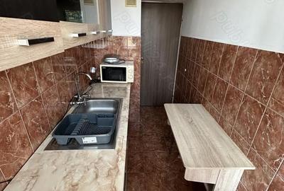 Apartament cu 2 camere semidecomandat în Circumvalațiunii
