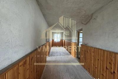 Casă cu 7 camere cu Teren 468 Mp în Bughea de Sus - 1