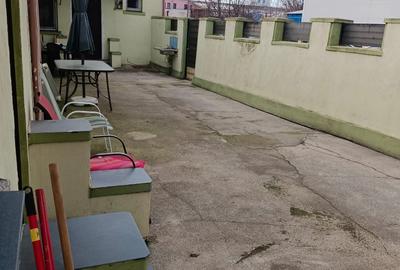 Casă individuală cu 5 camere cu Canalizare în ICIL - 2