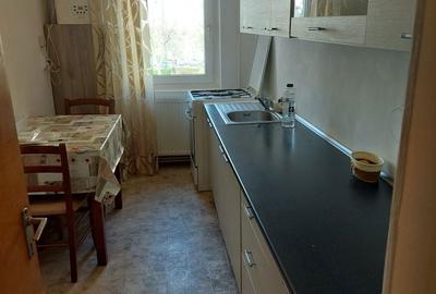 Apartament cu 2 camere decomandat în Răcădău - 4