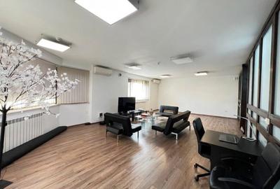 Apartament cu 4 camere circular în Aviatorilor - 3
