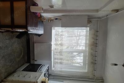 Apartament cu 3 camere semidecomandat în Gară - 3
