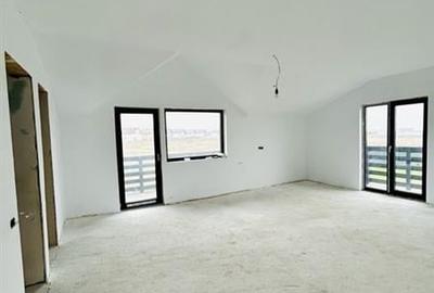 Casa spatioasa de vanzare in Bod dinspre Sanpetru, Brasov - 2