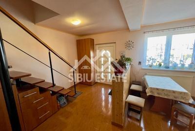 Casa duplex 100 mp utili, la intrare Sura Mare teren 1500 mp teren - 6