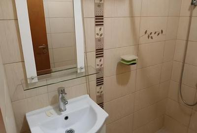 Garsonieră decomandată în Rahova