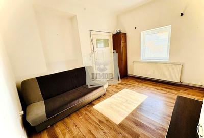 Casă cu 2 camere cu Teren 1000 Mp în Central - 2