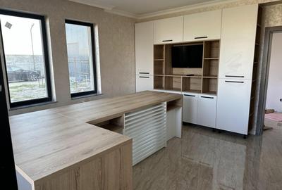 Casa P+1 240 mp utilii, ( doua apartamente 1200 mp teren ,zonz Carcea - 8