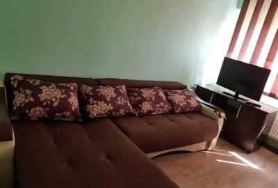 Apartament cu 2 camere decomandat în Uiești - 10