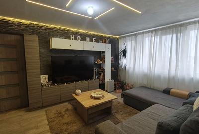 Apartament cu 3 camere decomandat, mobilat în Titan - 2