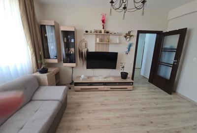 Apartament cu 2 camere decomandat în Rahova