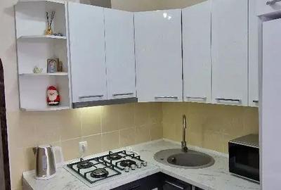 2 camere (aproape de facultate) - 4