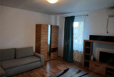 Garsonieră decomandată, mobilată în Torontalului