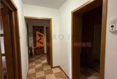 Apartament 2 camere cf 1 decomandat zona Centru - 4