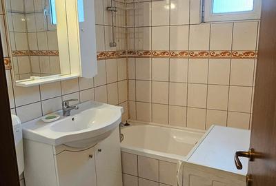 Apartament cu 3 camere semidecomandat, mobilat în Drumul Taberei - 8