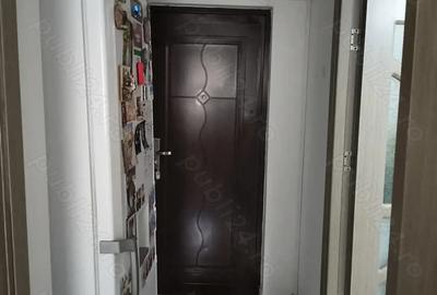 Apartament de vanzare 2 camere - Pia?a Progresul - 5