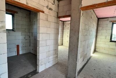 Casa individuala, la rosu, 161 mp,  Fratautii Vechi - 5