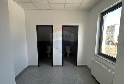 Spatiu comercial de 600mp de inchiriat in zona Central pe 2 niveluri - 9