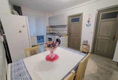 Apartament cu 2 camere semidecomandat în Florești