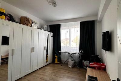 Apartament cu 3 camere decomandat în Central - 1