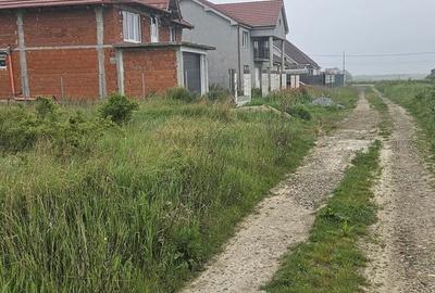 Spațiu comercial, în Est - 2