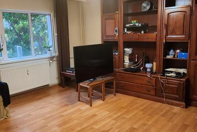 Apartament cu 3 camere decomandat în 13 Septembrie - 1