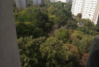 Apartament cu 3 camere semidecomandat în Titan - 2