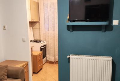 Inchiriez garsoniera - 6