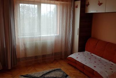 Apartament cu 3 camere decomandat în Central - 4