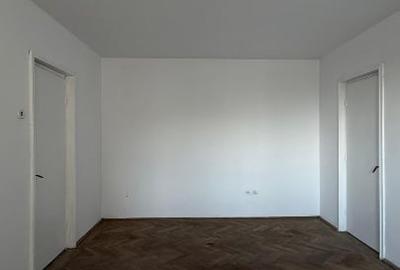 Apartament cu 2 camere semidecomandat în Tomis II - 7