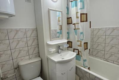 Garsoniera de Inchiriat  Zona Centrala - etaj 3/4 - 35 mp - 13