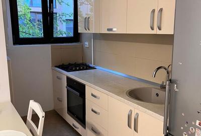 Apartament cu 3 camere semidecomandat în Roșu - 5
