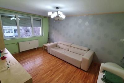 Apartament cu 2 camere decomandat în Valea Ialomiței - 3