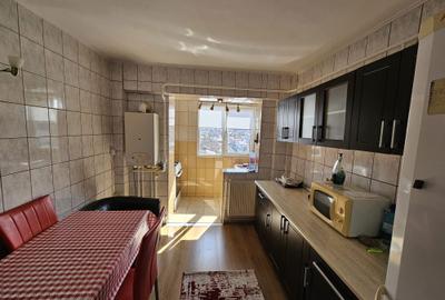 Apartament cu 2 camere decomandat în Plantelor - 4