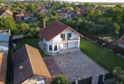 Casa de vanzare - Ineu, Jud arad - 2