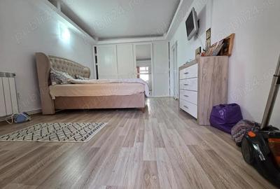 Apartament 4 camere --E3 -(MEDUZEI ) etajul 3 - 15
